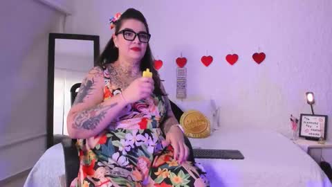 poisson_ivy_ online show from September 19, 2025, 9:37 pm