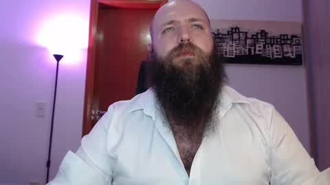 Bear online show from March 6, 2025, 2:09 am