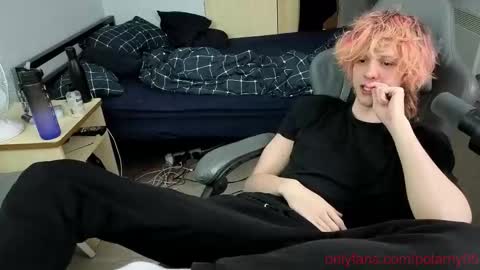 Snapshot of polarny05 chatting on March 13, 2026, 8:26 pm Polarny online show from March 13, 2026, 8:26 pm