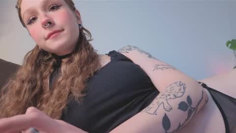 polina online show from April 24, 2026, 8:50 am