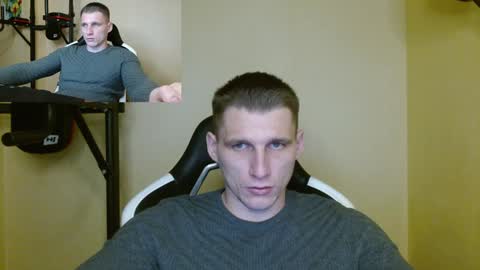 Snapshot of poliglotjoe chatting on December 27, 2024, 6:24 am Poliglot online show from December 27, 2024, 6:24 am