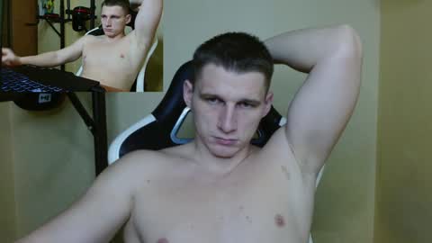 Snapshot of poliglotjoe chatting on December 30, 2024, 1:04 am Poliglot online show from December 30, 2024, 1:04 am