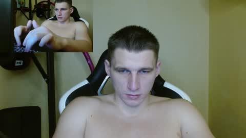 Snapshot of poliglotjoe chatting on December 31, 2024, 12:21 am Poliglot online show from December 31, 2024, 12:21 am