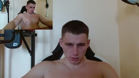 Snapshot of poliglotjoe chatting on January 10, 2025, 12:04 pm Poliglot online show from January 10, 2025, 12:04 pm