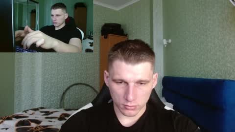 Snapshot of poliglotjoe chatting on January 22, 2025, 11:12 am Poliglot online show from January 22, 2025, 11:12 am