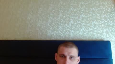 Snapshot of poliglotjoe chatting on January 28, 2025, 1:39 am Poliglot online show from January 28, 2025, 1:39 am