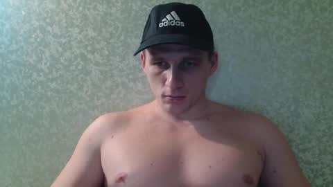 Snapshot of poliglotjoe chatting on March 3, 2025, 5:18 pm Poliglot online show from March 3, 2025, 5:18 pm