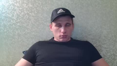 Snapshot of poliglotjoe chatting on March 3, 2025, 11:46 pm Poliglot online show from March 3, 2025, 11:46 pm