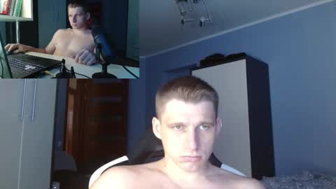 Snapshot of poliglotjoe chatting on September 11, 2025, 3:01 pm Poliglot online show from September 11, 2025, 3:01 pm