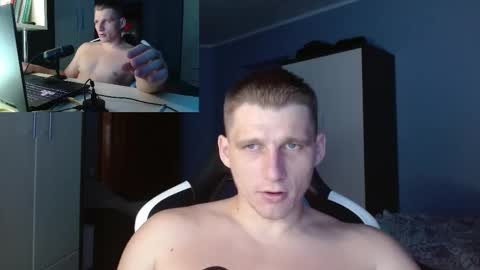 Snapshot of poliglotjoe chatting on September 13, 2025, 3:12 pm Poliglot online show from September 13, 2025, 3:12 pm