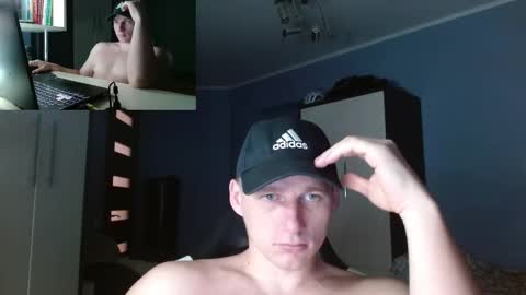 Snapshot of poliglotjoe chatting on September 23, 2025, 2:14 am Poliglot online show from September 23, 2025, 2:14 am