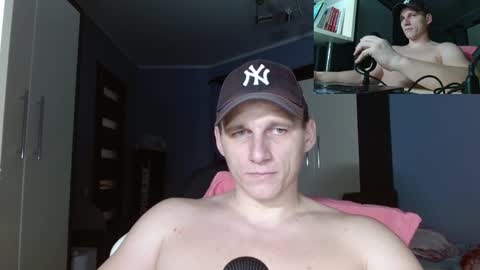 Poliglot online show from December 21, 2025, 6:48 pm