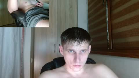 Snapshot of poliglotjoe2 chatting on July 9, 2026, 12:04 am Poliglotjoe2 online show from July 9, 2026, 12:04 am