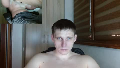 Snapshot of poliglotjoe2 chatting on July 12, 2026, 4:09 pm Poliglotjoe2 online show from July 12, 2026, 4:09 pm