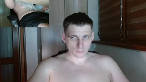 Snapshot of poliglotjoe2 chatting on August 1, 2026, 9:52 am Poliglotjoe2 online show from August 1, 2026, 9:52 am