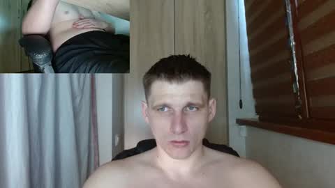 Snapshot of poliglotjoe2 chatting on August 4, 2026, 5:32 am Poliglotjoe2 online show from August 4, 2026, 5:32 am
