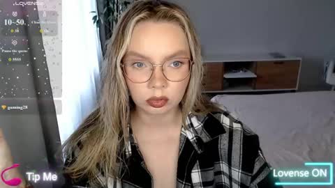PolinaJones online show from June 25, 2026, 1:59 pm