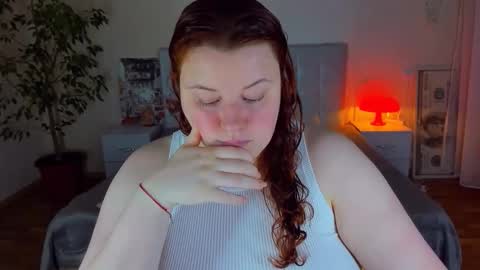 Polina online show from June 10, 2026, 8:52 pm