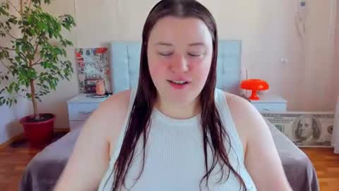 Polina online show from July 28, 2026, 12:01 pm