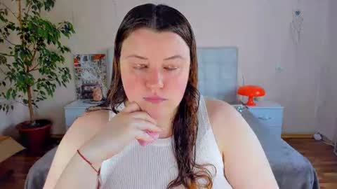 Polina online show from August 7, 2026, 3:25 pm