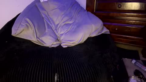 Snapshot of pollardj906 chatting on November 14, 2025, 1:43 pm pollardj906 online show from November 14, 2025, 1:43 pm