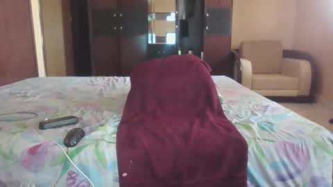 Snapshot of pollexxx66 chatting on February 16, 2025, 9:26 am Paul online show from February 16, 2025, 9:26 am