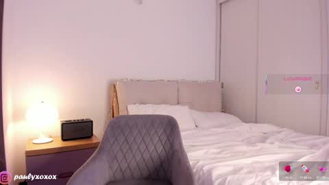 Snapshot of polly_____ chatting on September 23, 2025, 4:10 pm Polly online show from September 23, 2025, 4:10 pm