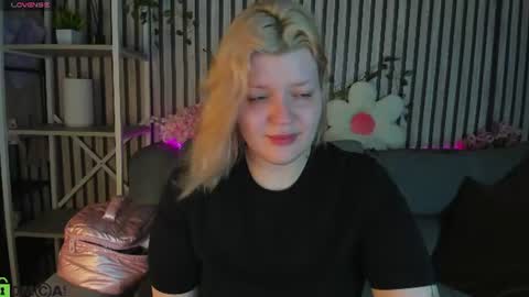 Polly online show from June 29, 2026, 1:12 am