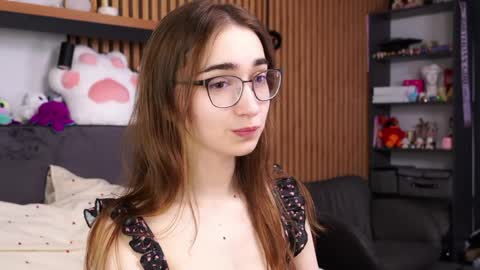 Polly online show from March 30, 2026, 12:06 pm