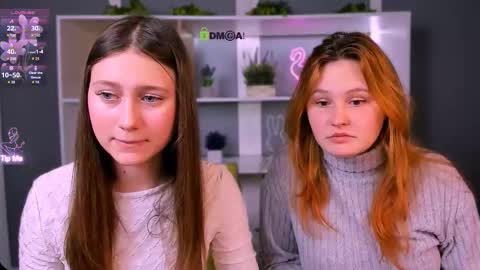 polly_cute1 online show from March 4, 2026, 8:04 pm