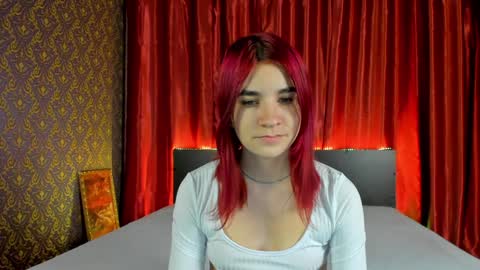 Snapshot of polly_love_ chatting on December 2, 2024, 4:53 pm Polly online show from December 2, 2024, 4:53 pm