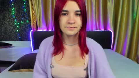 Snapshot of polly_love_ chatting on December 4, 2024, 7:39 am Polly online show from December 4, 2024, 7:39 am