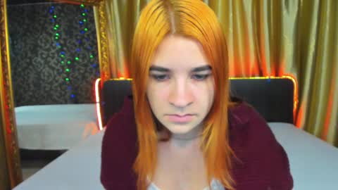Snapshot of polly_love_ chatting on December 11, 2024, 7:42 am Polly online show from December 11, 2024, 7:42 am