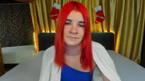 Snapshot of polly_love_ chatting on December 18, 2024, 1:23 pm Polly online show from December 18, 2024, 1:23 pm