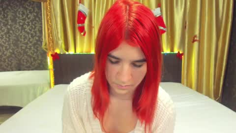 Snapshot of polly_love_ chatting on December 21, 2024, 12:06 pm Polly online show from December 21, 2024, 12:06 pm