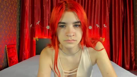 Snapshot of polly_love_ chatting on December 23, 2024, 4:39 pm Polly online show from December 23, 2024, 4:39 pm