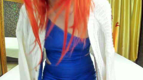 Snapshot of polly_love_ chatting on January 2, 2025, 4:46 pm Polly online show from January 2, 2025, 4:46 pm