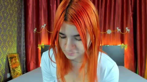 Snapshot of polly_love_ chatting on January 7, 2025, 7:10 am Polly online show from January 7, 2025, 7:10 am