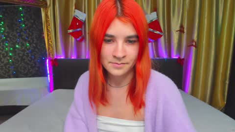 Snapshot of polly_love_ chatting on January 10, 2025, 5:45 pm Polly online show from January 10, 2025, 5:45 pm