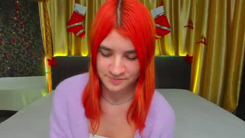 Snapshot of polly_love_ chatting on January 11, 2025, 4:57 pm Polly online show from January 11, 2025, 4:57 pm