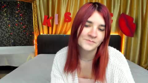 Snapshot of polly_love_ chatting on February 14, 2025, 10:38 am Polly online show from February 14, 2025, 10:38 am