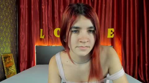 Snapshot of polly_love_ chatting on February 21, 2025, 11:44 am Polly online show from February 21, 2025, 11:44 am