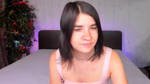 Snapshot of polly_love_ chatting on September 13, 2025, 6:02 am Polly online show from September 13, 2025, 6:02 am