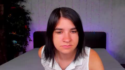Snapshot of polly_love_ chatting on September 16, 2025, 6:14 am Polly online show from September 16, 2025, 6:14 am
