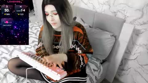 Polly online show from February 21, 2026, 12:00 am