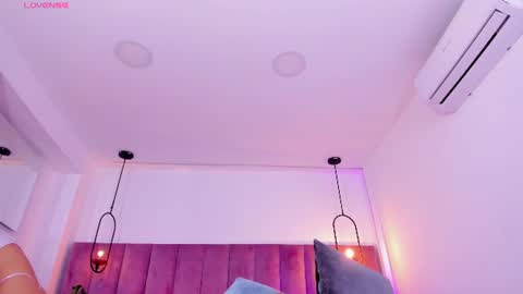 POLLY online show from June 17, 2026, 10:39 am