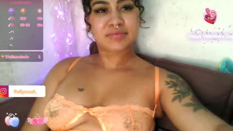 pollycrush online show from February 9, 2025, 3:32 am