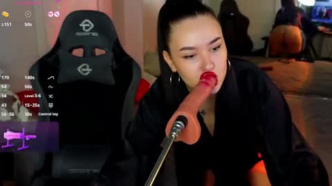 Snapshot of pollyshmidt chatting on January 31, 2025, 1:02 pm pollyshmidt online show from January 31, 2025, 1:02 pm