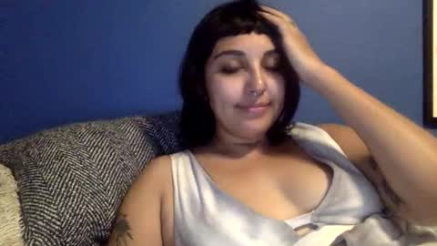 polymamii online show from February 23, 2026, 2:20 am