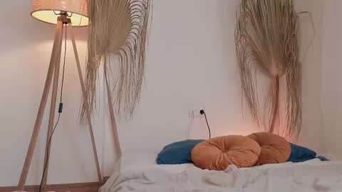 Snapshot of polynessia chatting on March 4, 2026, 6:30 am Polina online show from March 4, 2026, 6:30 am